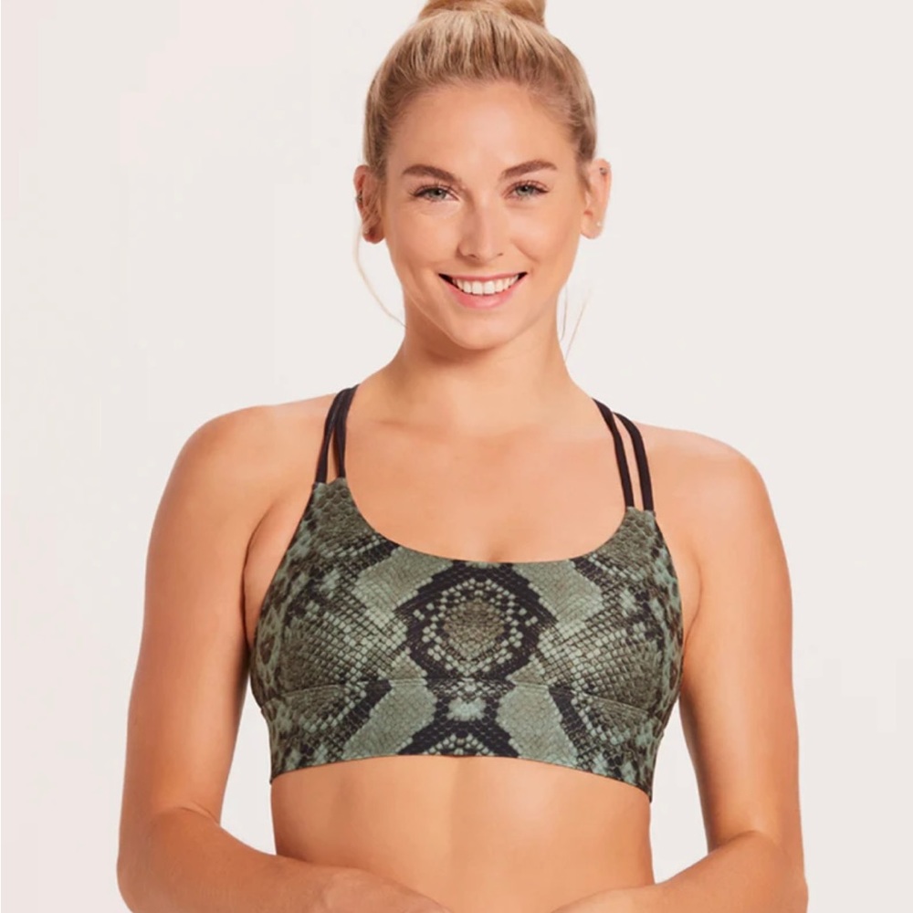 Niyama Sol Diamondback sports bra in Jade